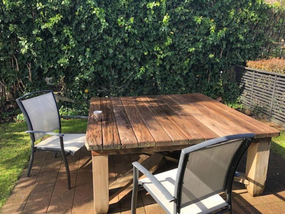 Sunny, Quiet, 2-Bedroom Unit In Fabulous Location! 케임브리지 외부 사진